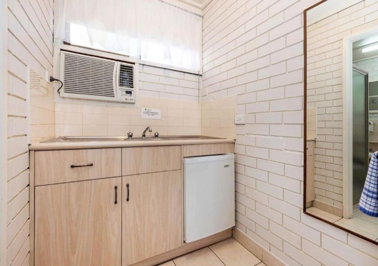 Burwood East Motel Extérieur photo